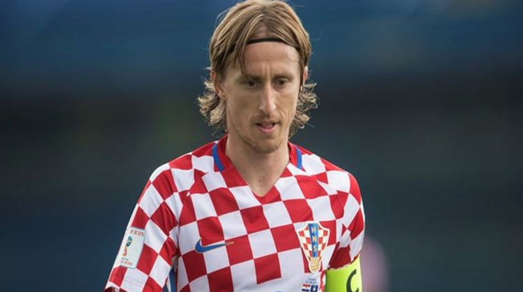 Luka Modrić Biography and the Journey to Becoming a Football Legend (1) Luka Modrić: Biography and the Journey to Becoming a Football Legend